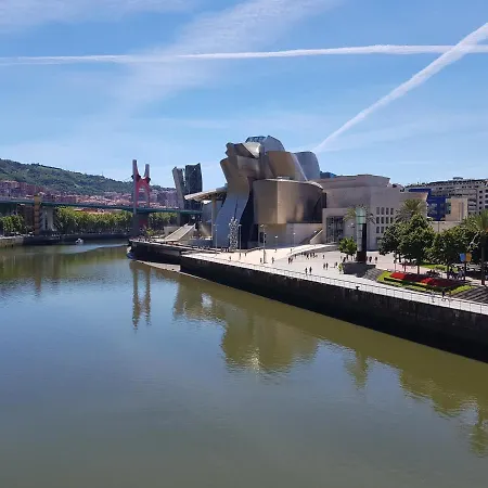 Akura Apartment, Con Aire Acondicionado דירה *